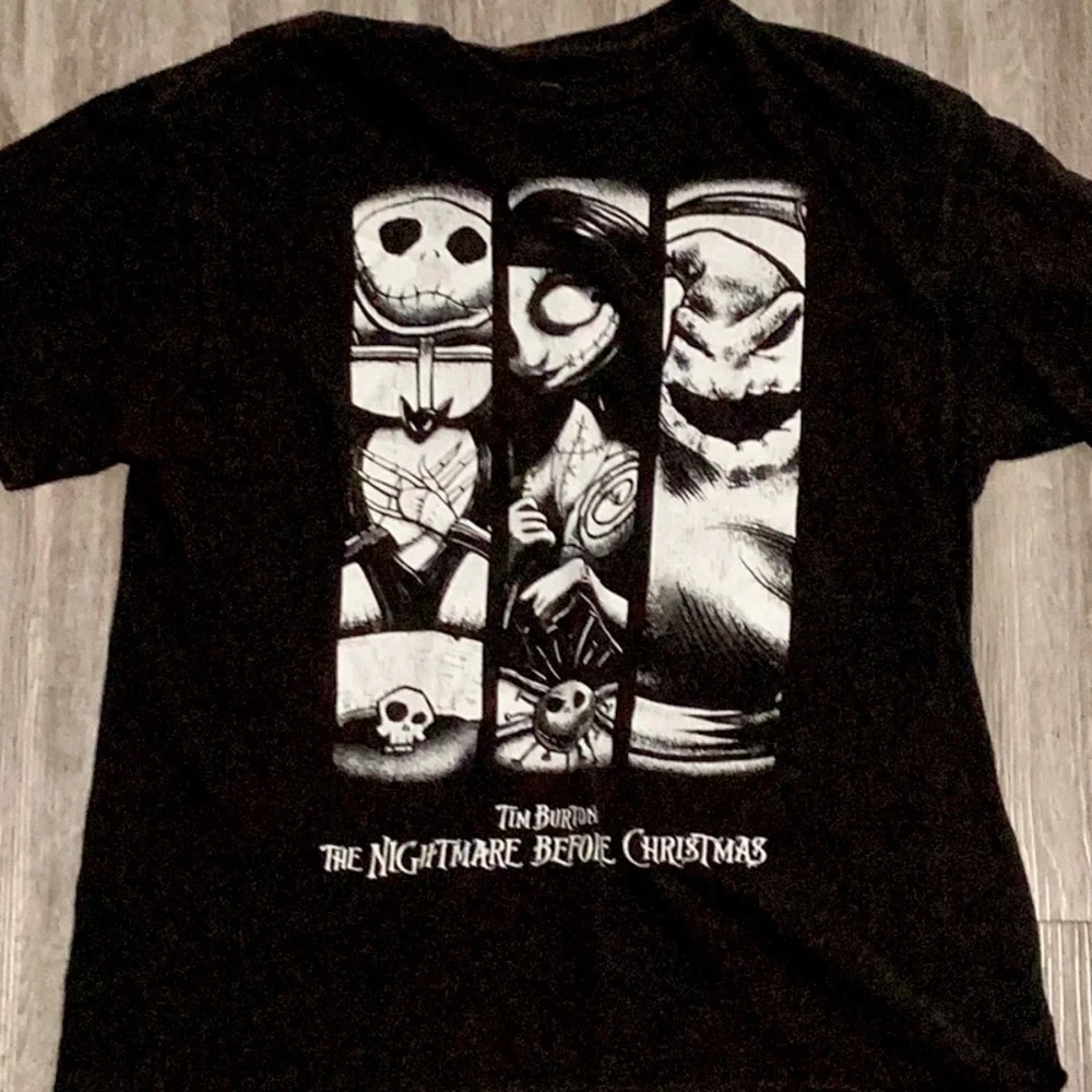 Graphic tee from Spencer’s, no stains or rips I just don’t wear it - Picture 1 of 1